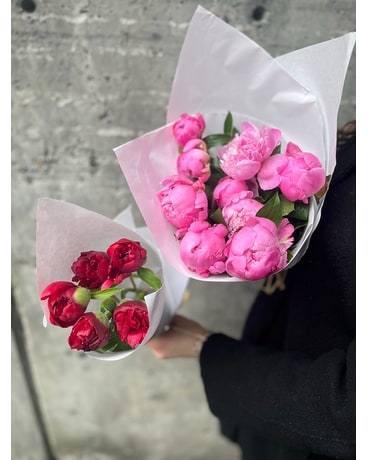 Peony Hand- Tie Flower Arrangement